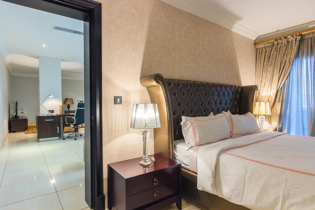 L'Eola Suites Абуджа Екстер'єр фото