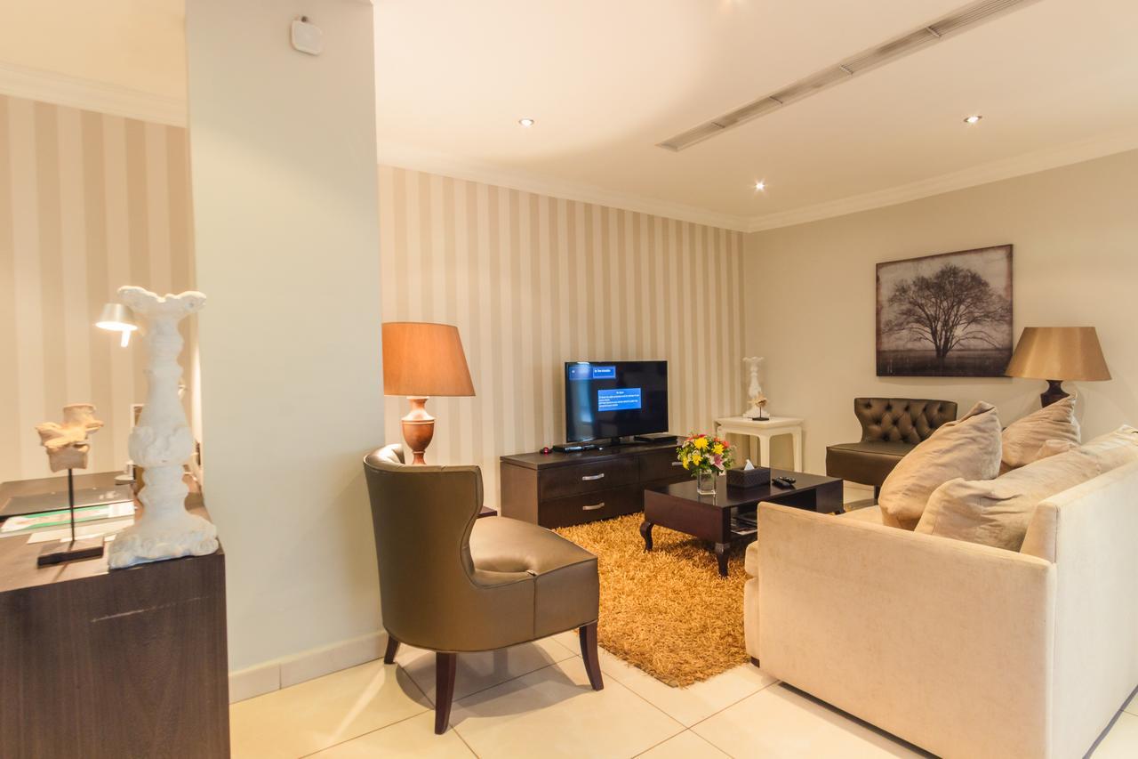 L'Eola Suites Абуджа Екстер'єр фото